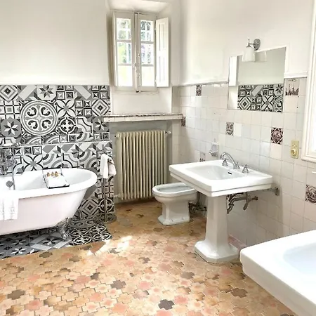 Affittacamere Domaine Du Paradis Des Oiseaux Mougins