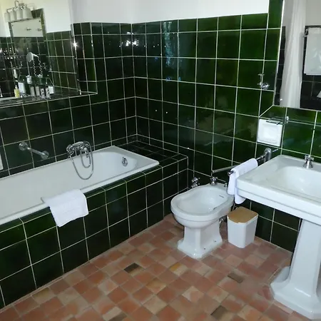 Guest house Domaine Du Paradis Des Oiseaux Mougins